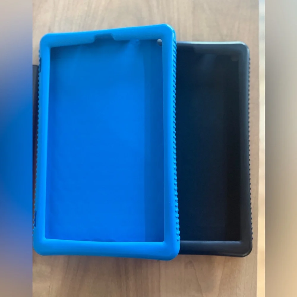 Amazon Fire HD 7” WiFi Tablet - Black